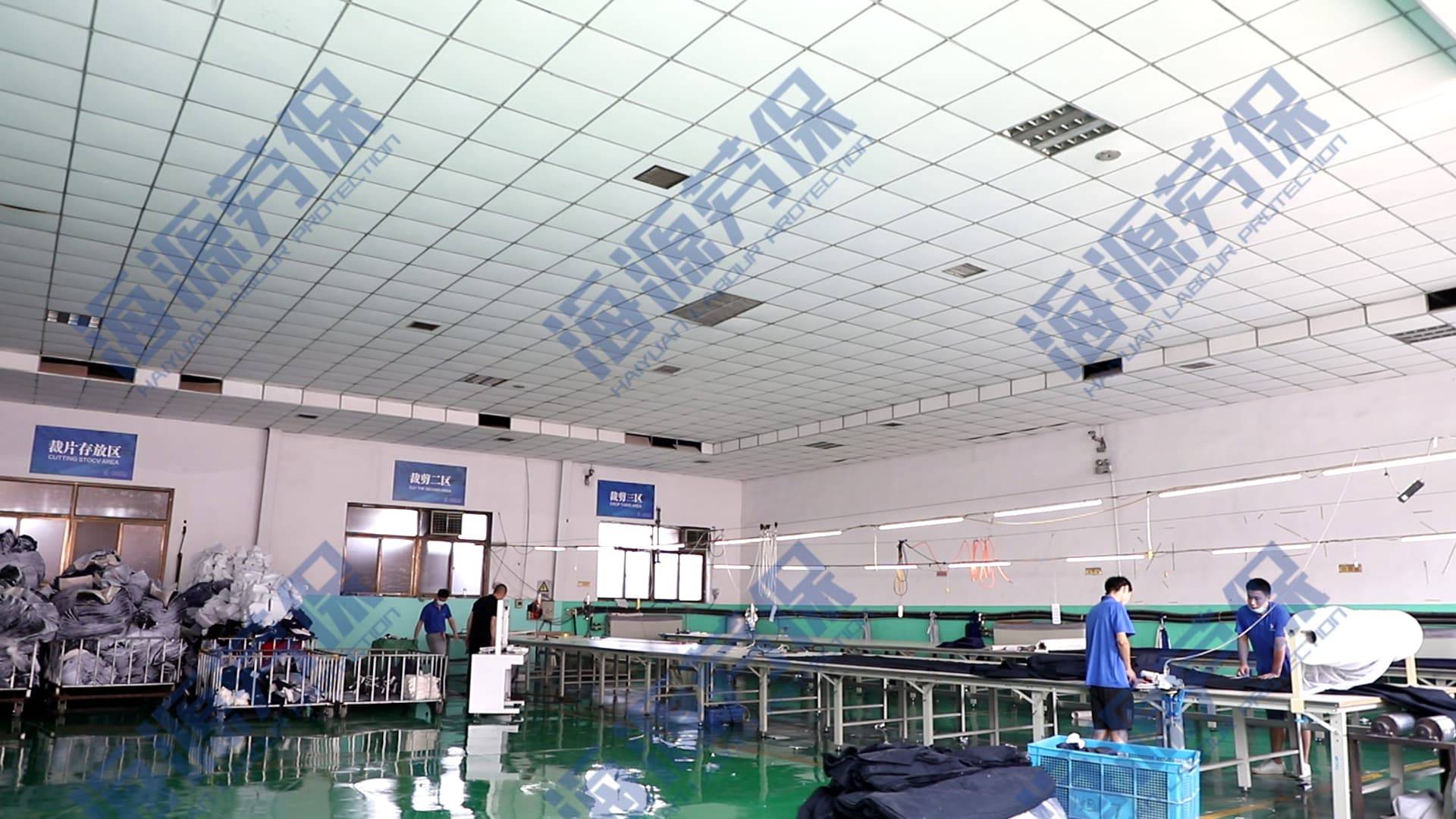 十大外围足球服裁剪车间(图1)